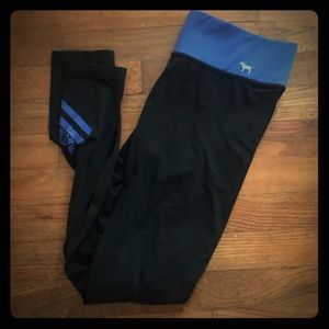 Like new VS pink leggings